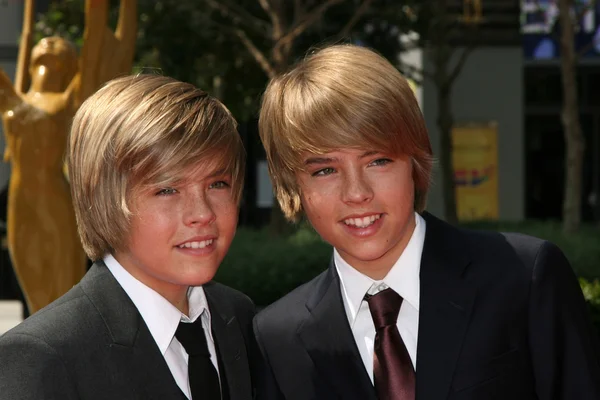 Dylan e Cole Sprouse — Foto Stock