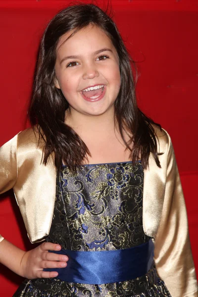 Bailee Madison — Stockfoto