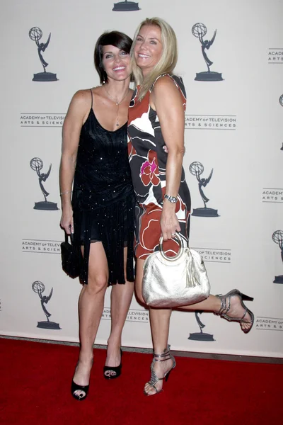 Lesli Kay and Katherine Kelly Lang — Stock Photo, Image