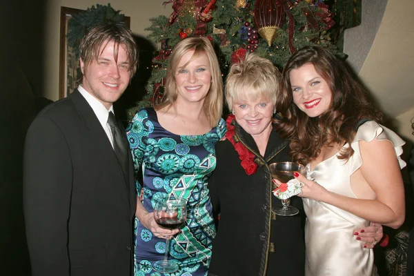 David tom, heather tom, tom nicholle, marie tom — Stok fotoğraf