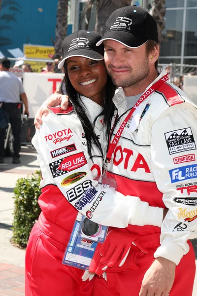 Tika sumpter & christlich slater — Stockfoto