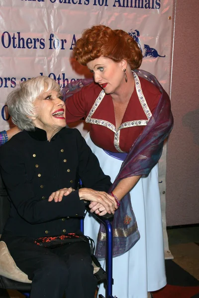 Carol Channing & Lucille Ball imitatör från Universal Studio — Stockfoto