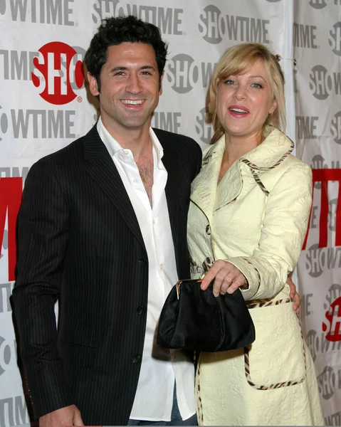 Jennifer Aspen and fiance David O'Donnell — Stock Photo, Image
