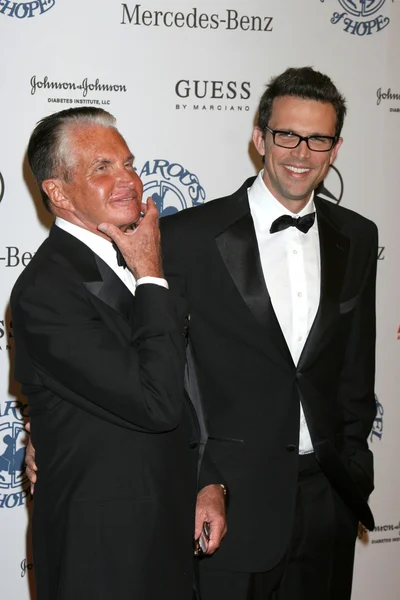 George Hamilton & son Ashley Hamilton — Stockfoto