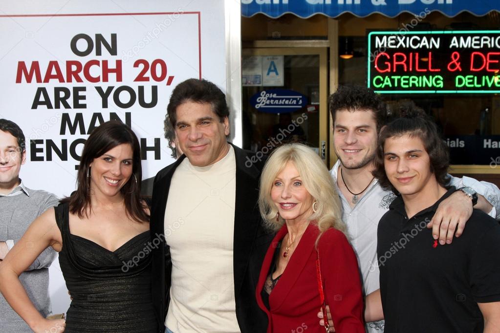 carla ferrigno birthdate