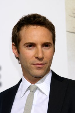 Alessandro Nivola