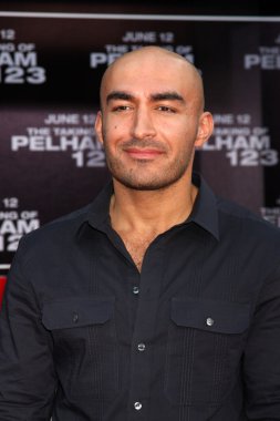 Robert Vataj