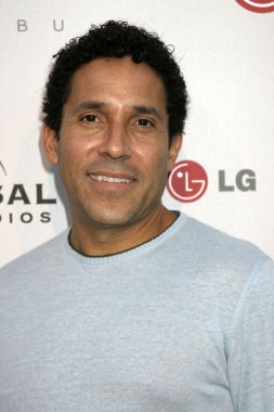 Oscar Nunez