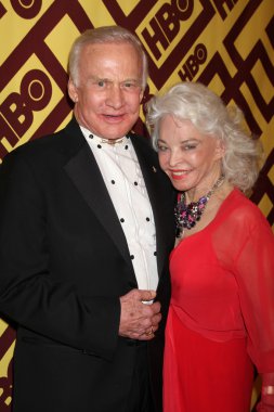 lois ve Buzz aldrin