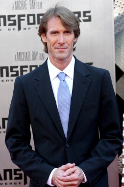 Michael Bay