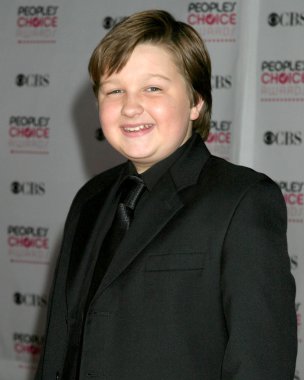 Angus Jones