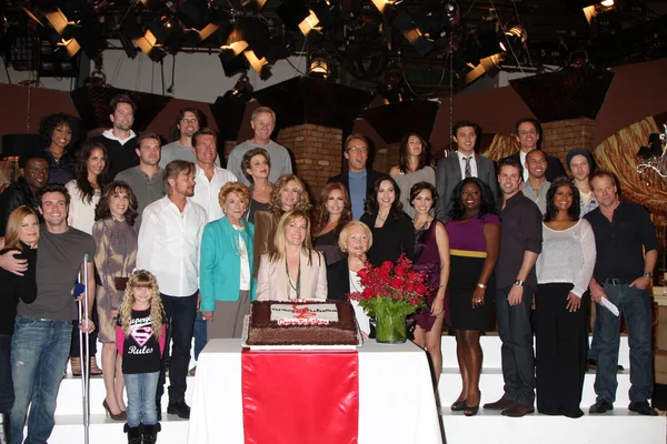Young and Restless Cast — Stock Photo, Image