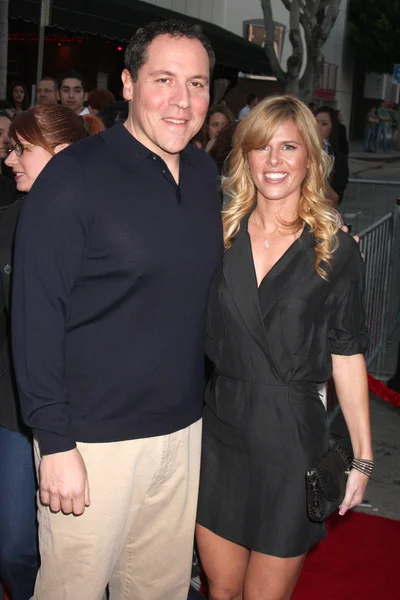 Jon Favreau, Wife Joya — Stock Photo, Image