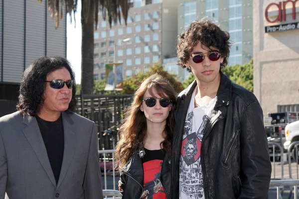 Gene Simmons, Alex Esso, Nick Simmons — Foto de Stock