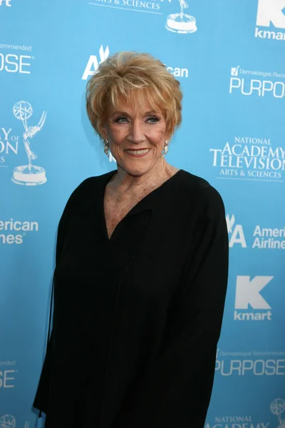 Jeanne Cooper — Stock Photo, Image