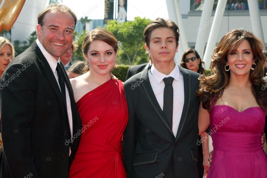 David Deluise Jennifer Stone Jake T Austin Maria Canals Barr Stock Editorial Photo C Jean Nelson