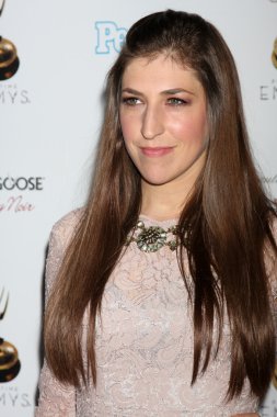Mayim Bialik