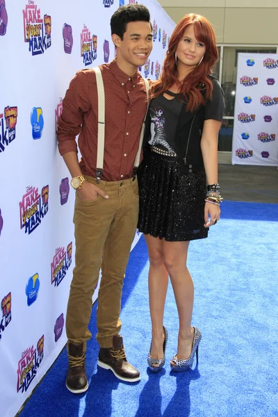 Debby Ryan, Roshon Fegan — Stock Photo, Image