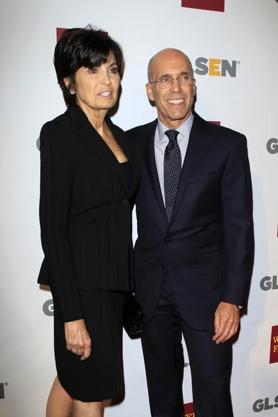 Jeffrey Katzenberg y su esposa Marilyn —  Fotos de Stock