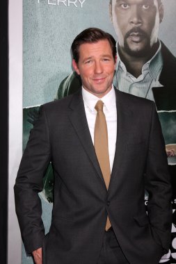 Edward Burns