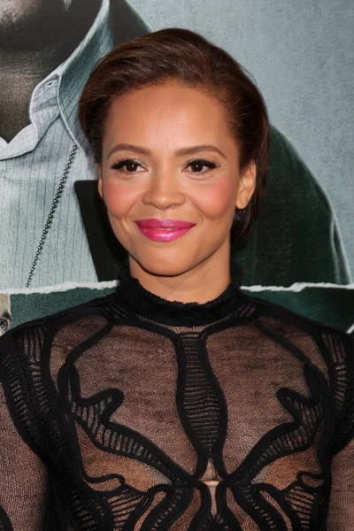 Carmen Ejogo — Stockfoto