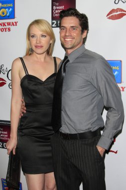 Adrienne Frantz, Scott Bailey