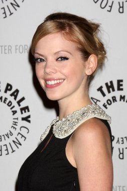 Dreama Walker