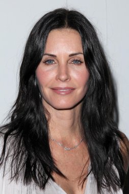 Courteney cox