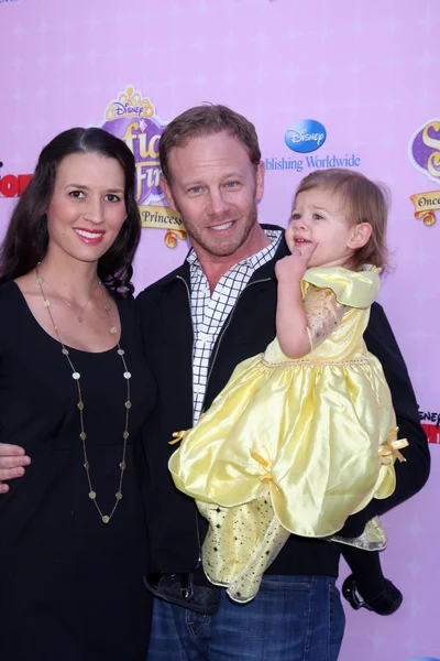 Erin Ludwig, Mia Loren Ziering, Ian Ziering — Zdjęcie stockowe