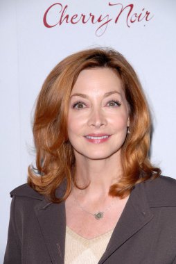 Sharon lawrence