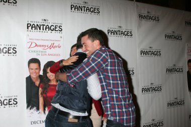 Joey fatone, ace genç, diana degarmo