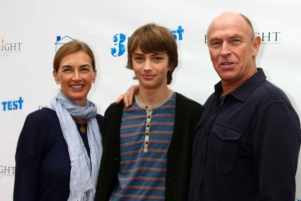 Amanda Pays, Finley-Bernsen Corbin Bernsen — Stockfoto