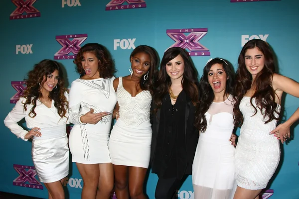 Fifth Harmony, with Demi Lovato — Stock Photo, Image