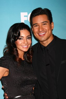 Courtney mazza mario lopez