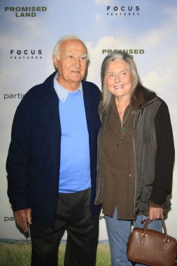Robert loggia, audrey sundurma