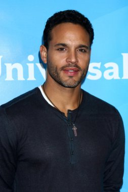 Daniel Sunjata