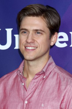 Aaron Tveit