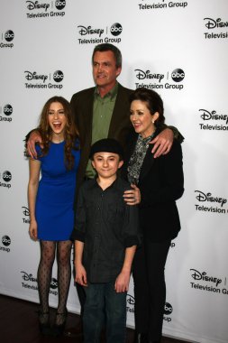 Eden Sher, Neil Flynn, Patricia Heaton, Atticus Shaffer
