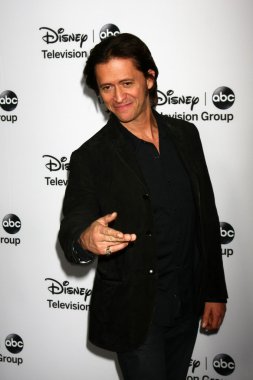Clifton Collins