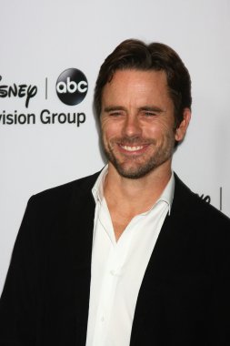 Charles Esten