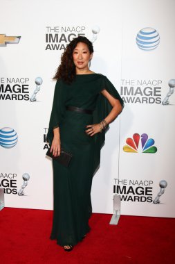 Sandra Oh
