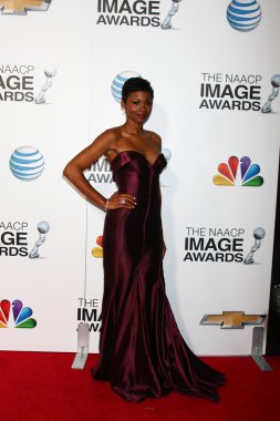 Emayatzy Corinealdi