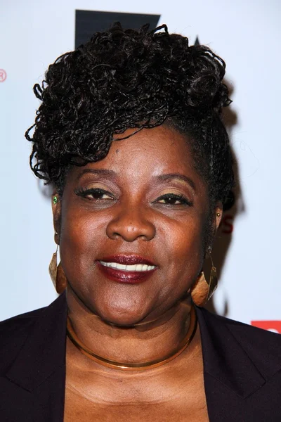 Loretta Devine