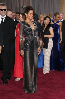Halle berry
