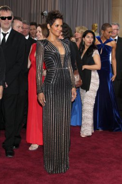 Halle berry
