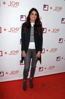 Nikki reed