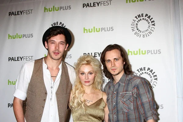 Sam Palladio, Clare Bowen, Jonathan Jackson — Stockfoto