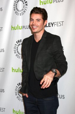 Josh Henderson