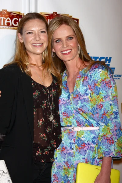 Anna Torv, Rebecca Mader — Fotografia de Stock