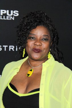 Loretta Devine